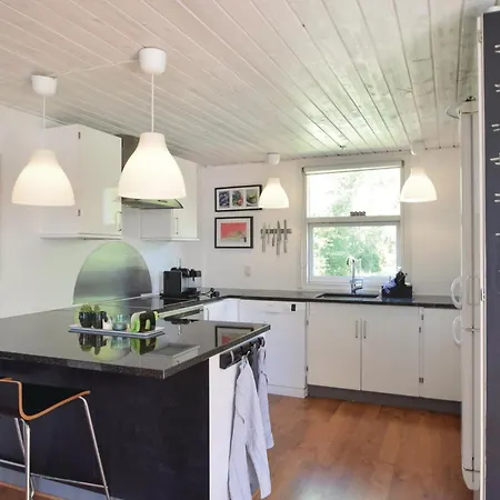 Vakantiehuis Three-bedroom In